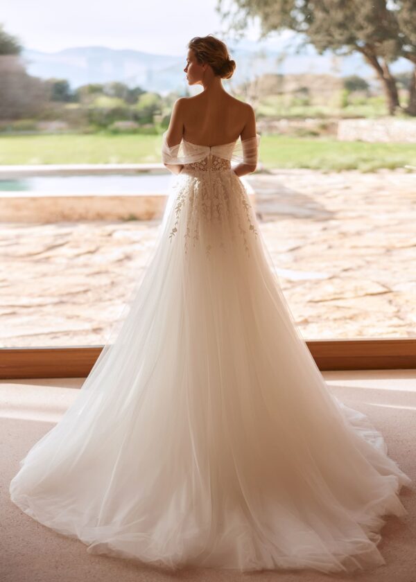 Rochie de mireasa Sarah